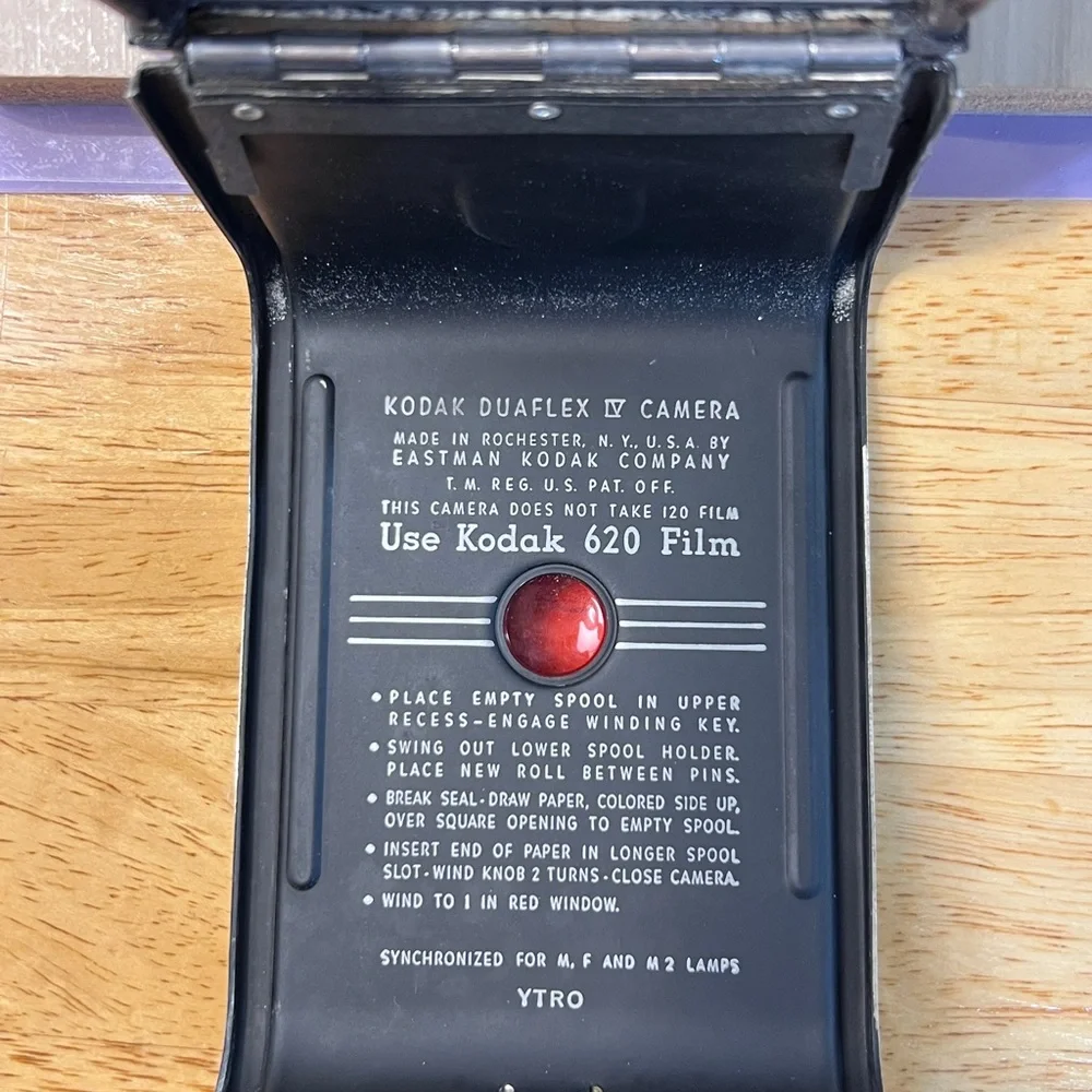 Vintage Kodak Duaflex IV TLR Camera - 620 Film - Kodet Lens - Display or Prop